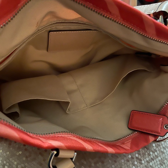 Coach handbag - Picture 8 of 9